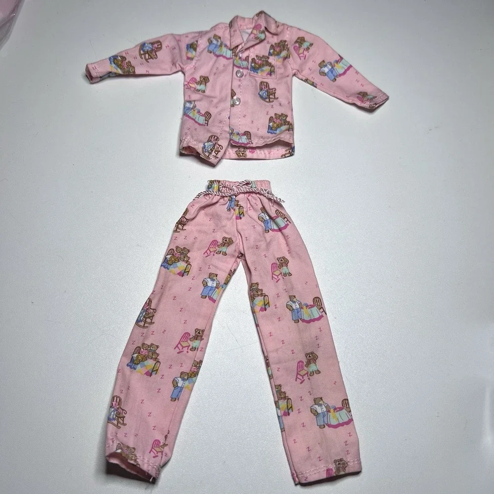 Vintage Barbie Clothing Pink Teddy Bear Button Up Pajama‎ Outfit